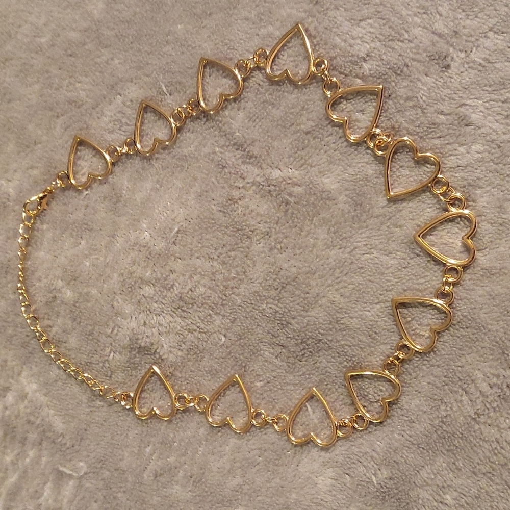 Goldtone Heart Choker.